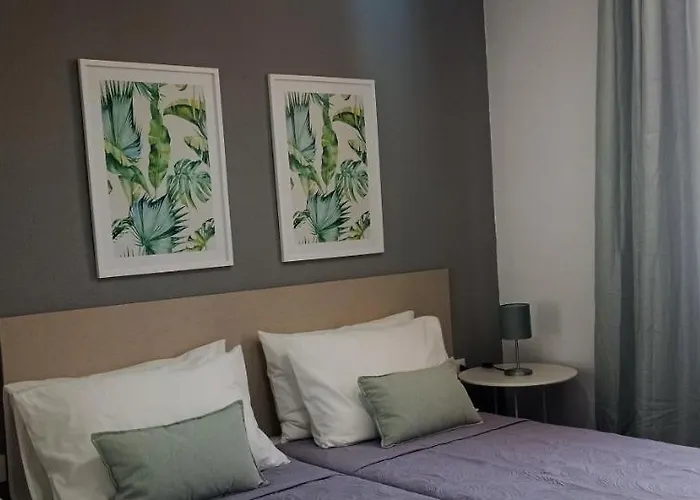 Hc Abroad * Costa Adeje (Tenerife)